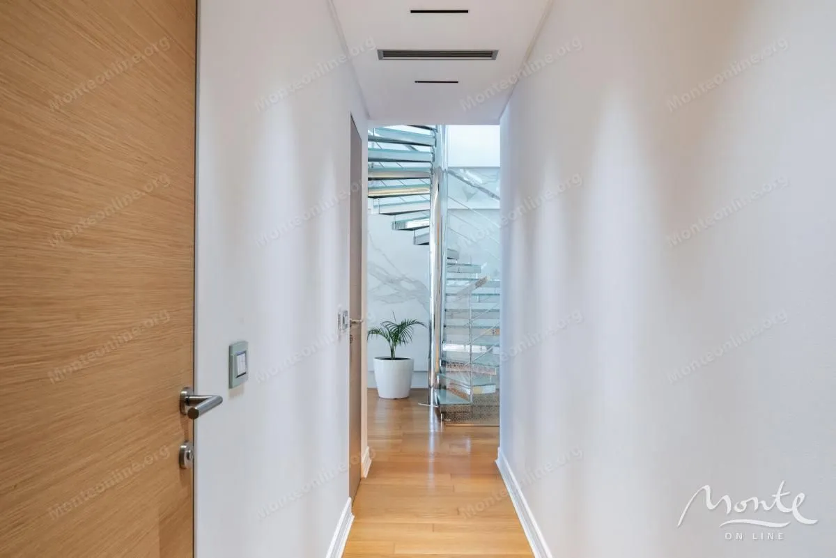 Prodaja, dvosoban stan, 508m², Budva, Crna Gora
