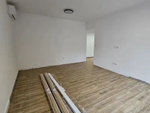 Rent, office space, 60m², Palilula, Niš - image 3