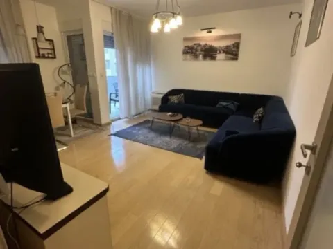 Rent, two bedroom apartment, 72m², City Kvart, Podgorica - image 2