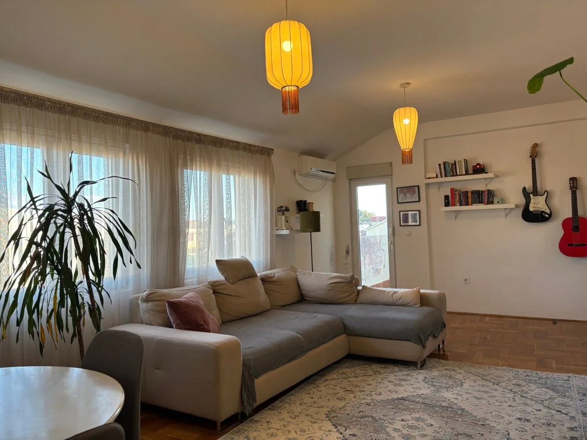 Prodaja, dvosoban stan, 61m², Tološi, Podgorica