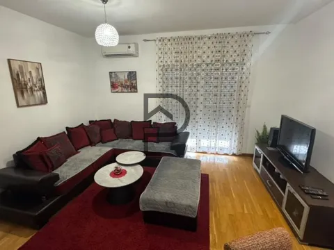 Izdavanje, stan, 74m², City Kvart, Podgorica