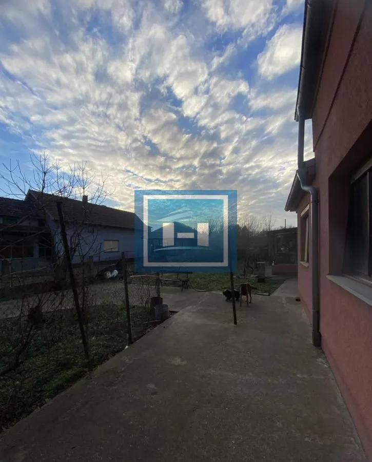Prodaja, kuća, 98m², Dom Zdravlja, Ćuprija