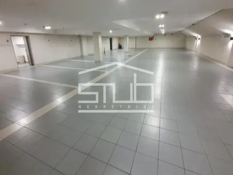 Izdavanje, jednosoban stan, 48m², Dedinje Sve Podlokacije, Beograd - image 12