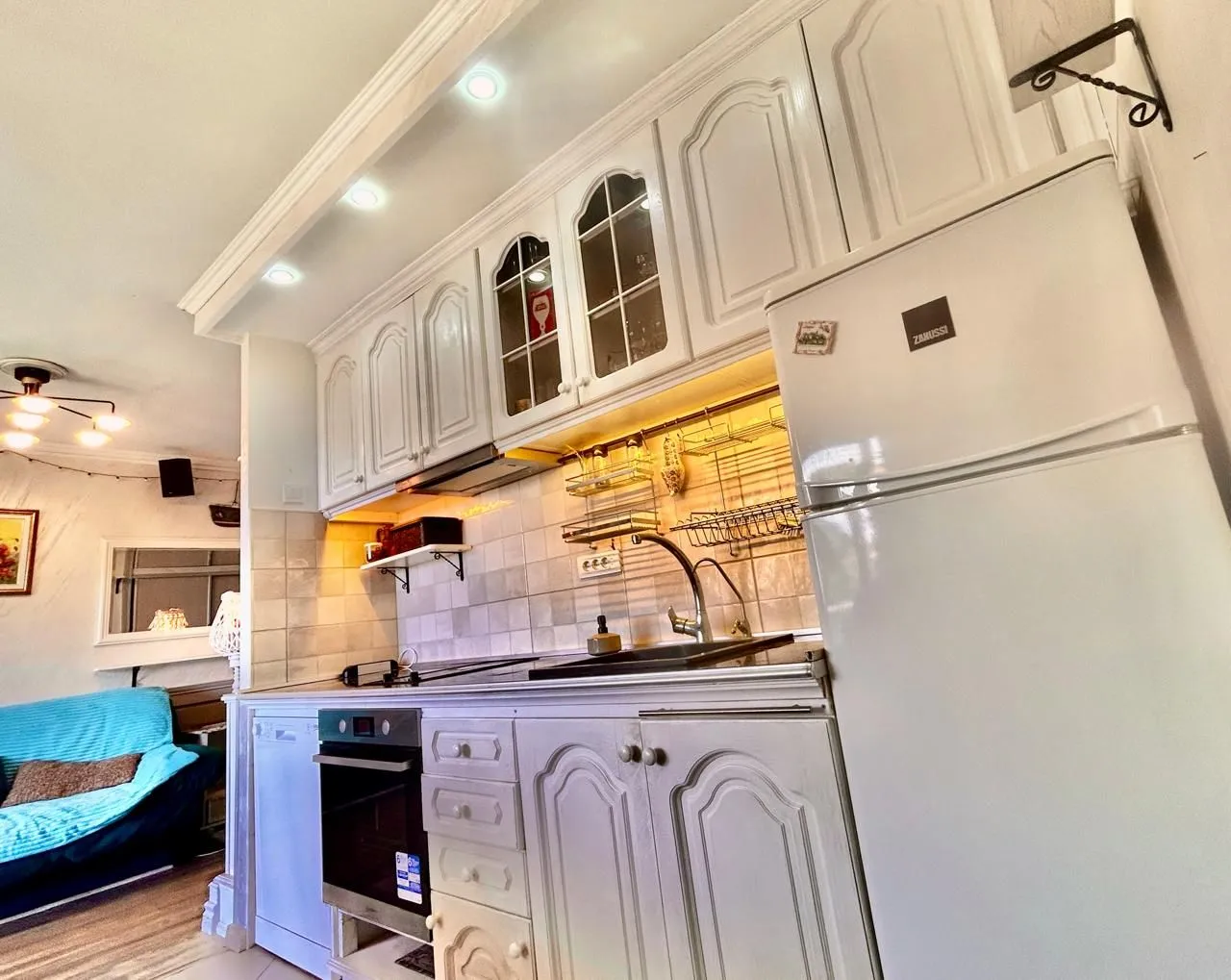 Rent, three bedroom apartment, 85m², Babin Do, Budva