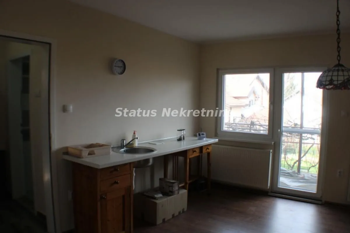 Prodaja, kuća, 307m², Sremska Kamenica, Petrovaradin