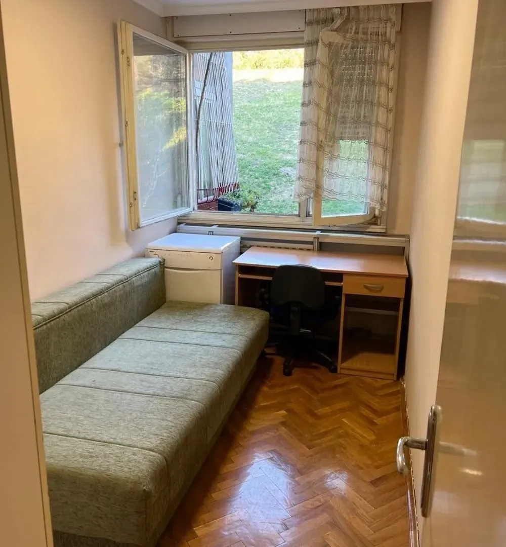 Izdavanje, trosoban stan, 75m², Žarkovo, Beograd