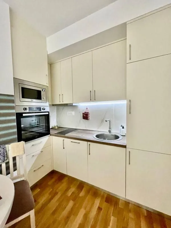 Sale, two bedroom apartment, 48m², Bečići, Budva