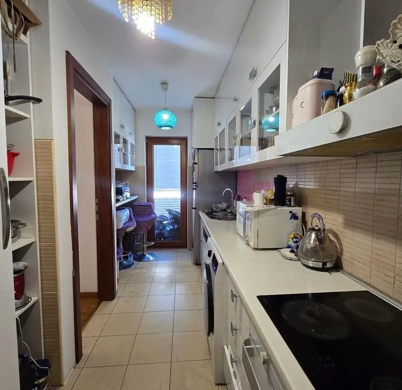 Prodaja, trosoban stan, 120m², Tološka šuma, Podgorica