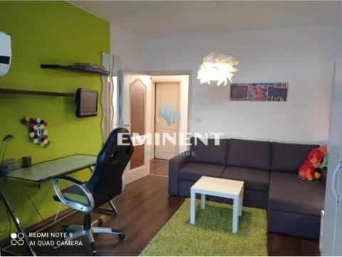 Sale, three bedroom apartment, 133m², Uciteljsko Naselje, Zvezdara Sve Podlokacije - image 11