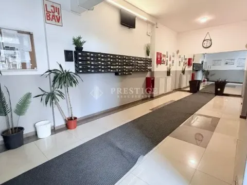 Sale, one bedroom apartment, 39m², Stari Aerodrom, Podgorica - image 15