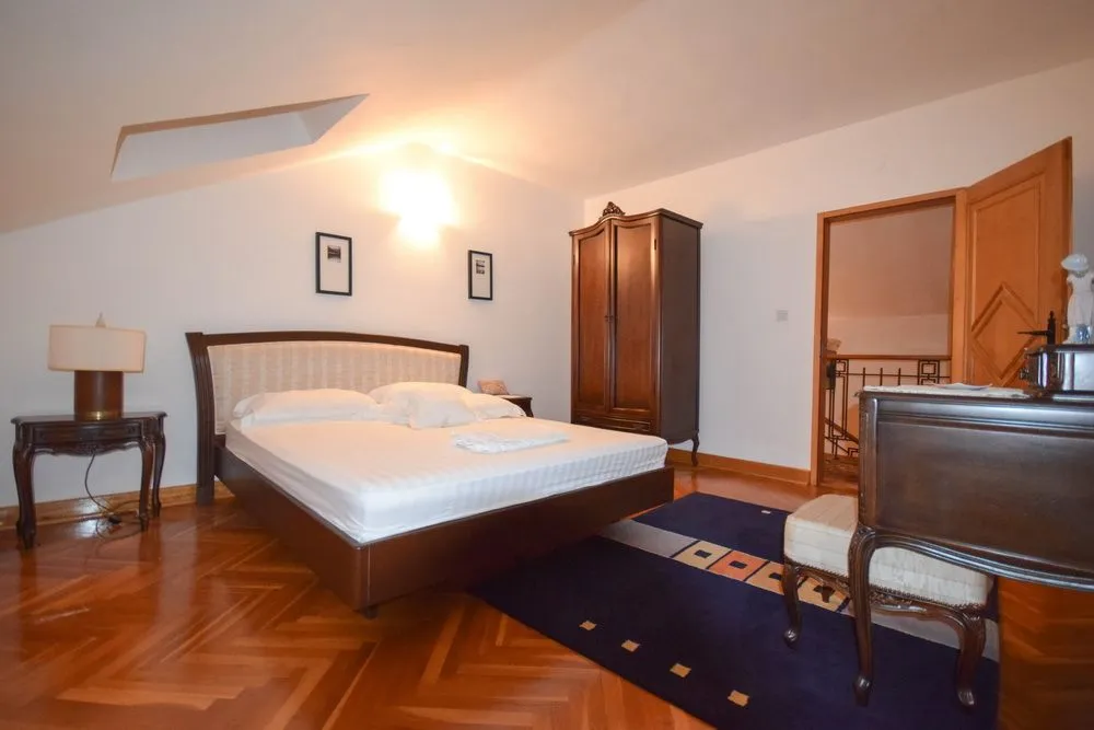 Prodaja, kuća, 268m², Perast, Kotor