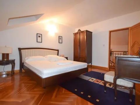 Sale, house, 268m², Perast, Kotor - image 9