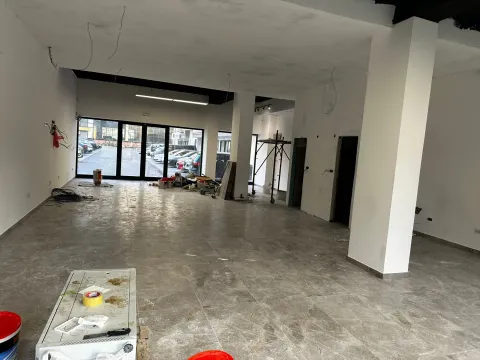 Rent, office space, 117m², Pobrežje, Podgorica