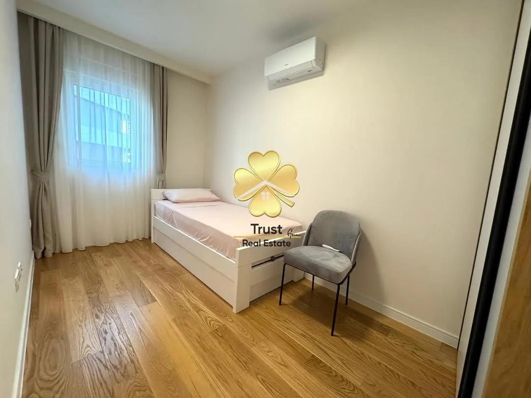 Rent, three bedroom apartment, 100m², Central Point, Podgorica