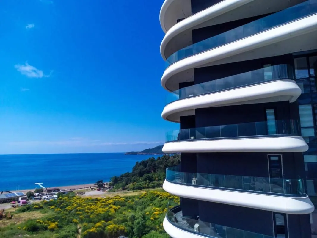 Sale, two bedroom apartment, 116m², Bečići, Budva