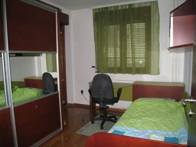 Rent, four bedroom apartment, 136m², Savski Venac, Beograd