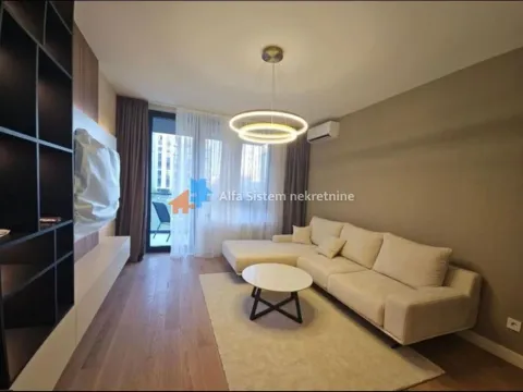 Izdavanje, trosoban stan, 73m², Savski Venac, Beograd - image 3