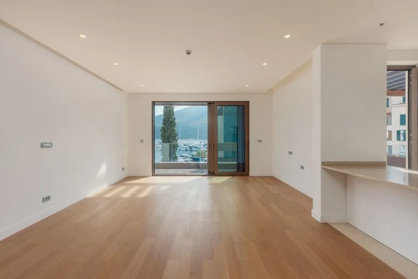 Sale, three bedroom apartment, 156m², Portonovi, Herceg Novi