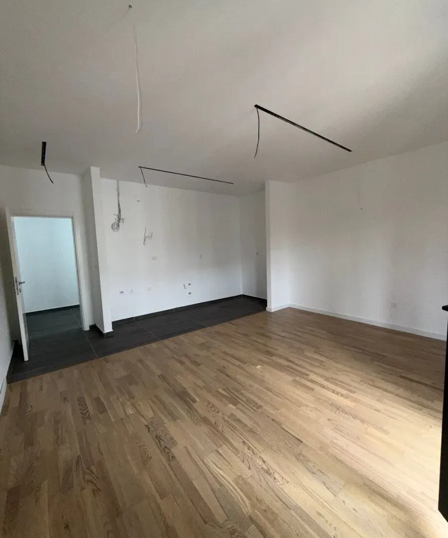 Prodaja, trosoban stan, 90m², Zagorič, Podgorica