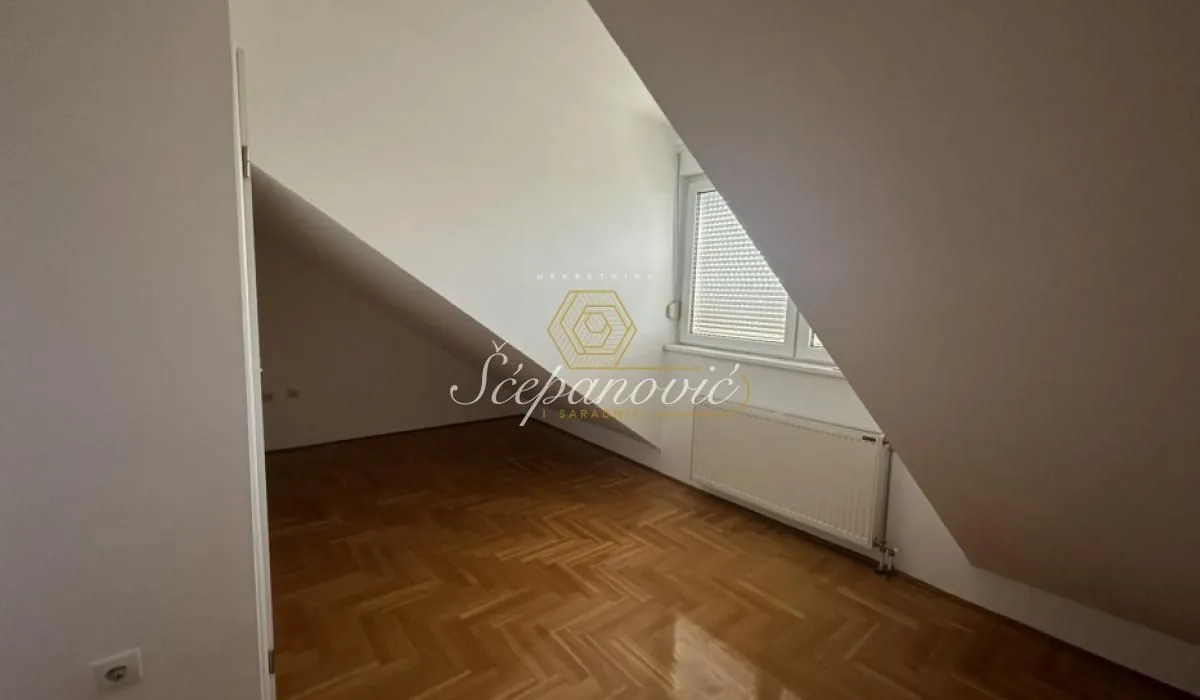 Sale, three bedroom apartment, 86m², Bulevar Oslobodjenja, Novi Sad Sve Podlokacije