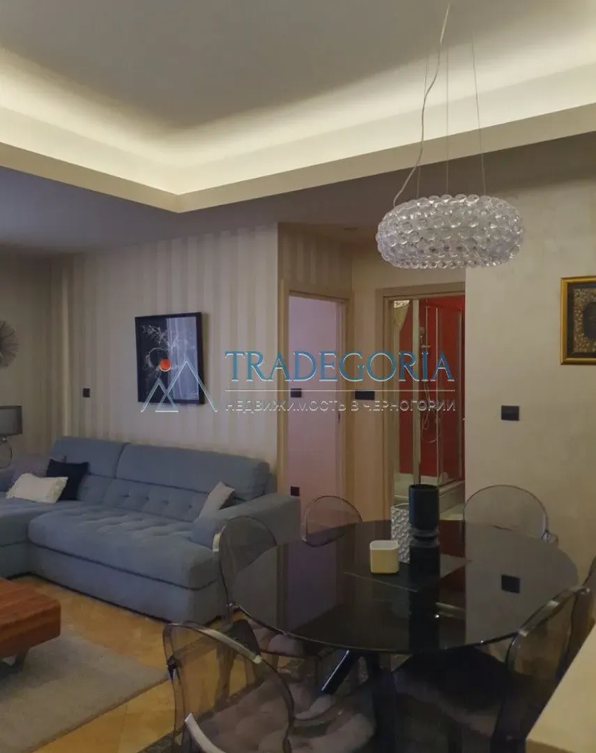 Prodaja, dvosoban stan, 87m², Budva, Crna Gora