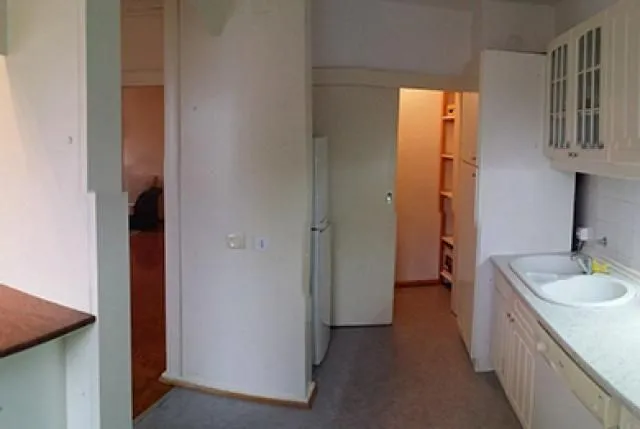 Izdavanje, četvorosoban stan, 117m², Kalenić Pijaca, Vračar Sve Podlokacije