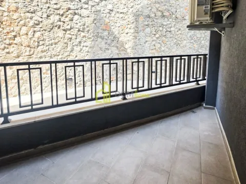 Sale, two bedroom apartment, 80m², Gorica C, Podgorica - image 10