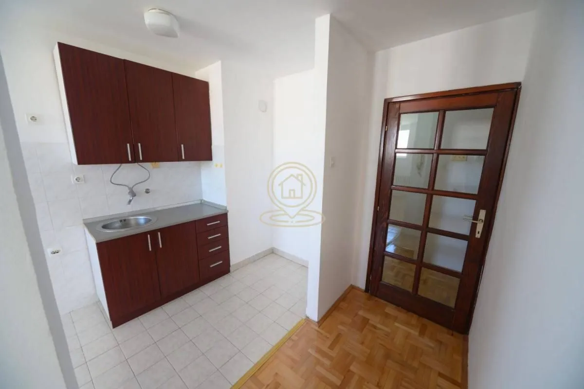 Prodaja, jednosoban stan, 41m², Medijana, Niš