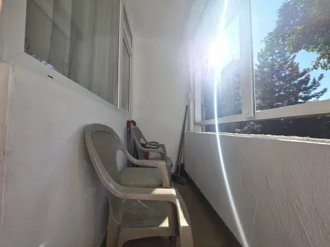 Rent, apartment, 59m², Blok 5, Podgorica - image 12