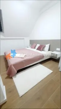 Izdavanje, trosoban stan, 74m², Stari Grad, Beograd - image 6