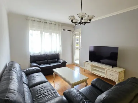 Rent, two bedroom apartment, 69m², Central Point, Podgorica - image 1