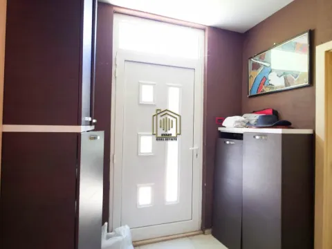 Prodaja, kuća, 100m², Zagorič, Podgorica - image 10