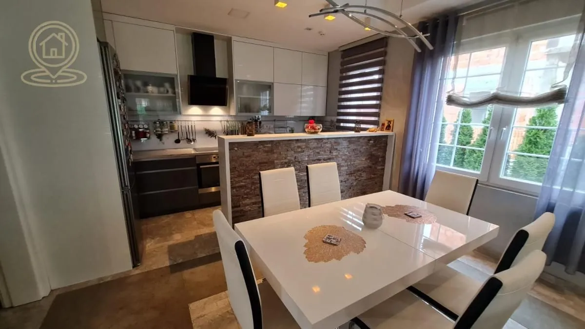 Sale, house, 206m², Palilula Sve Podlokacije, Beograd