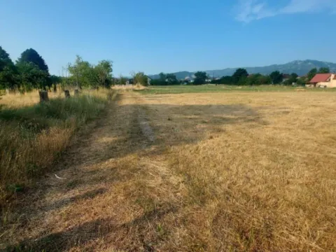 Prodaja, zemljište, 1800m2, Kličevo, Nikšić Prodaja, zemljište, 1800m2, Kličevo, Nikšić