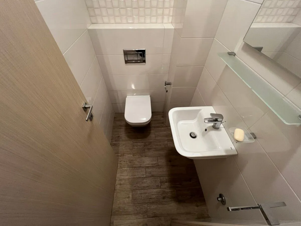 Izdavanje, trosoban stan, 107m², City Kvart, Podgorica