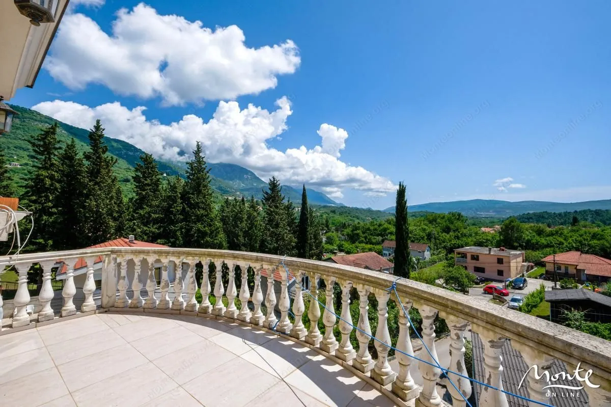Prodaja, kuća, 316m², Tivat, Crna Gora