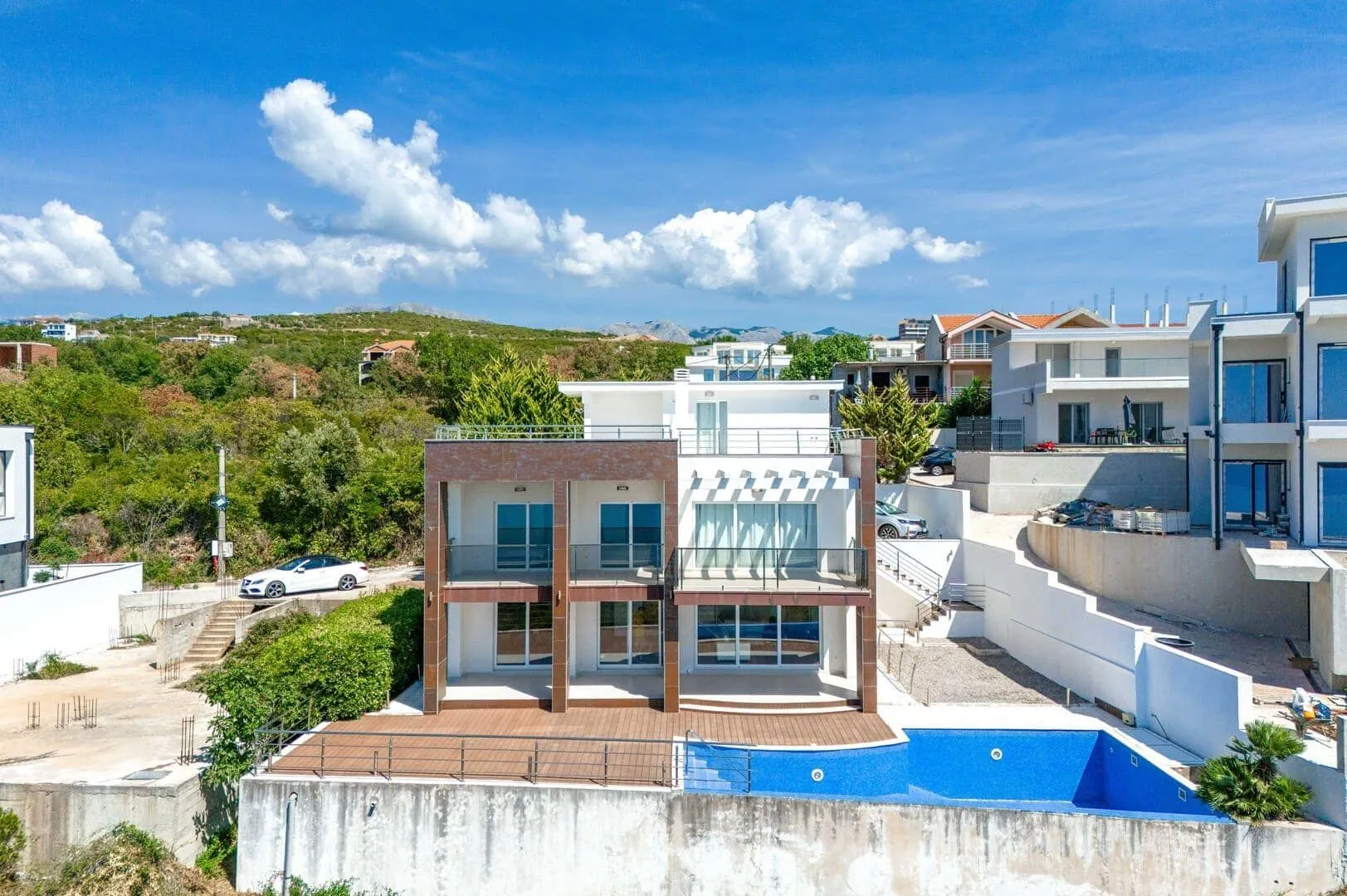 Prodaja, kuća, 380m², Krimovica, Kotor