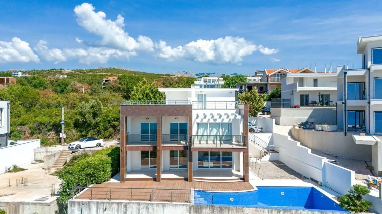 Sale, house, 380m², Krimovica, Kotor