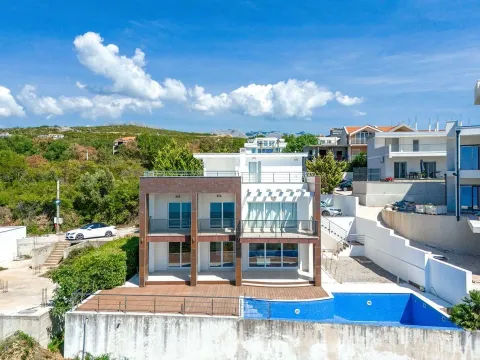 Prodaja, kuća, 380m², Krimovica, Kotor - image 1