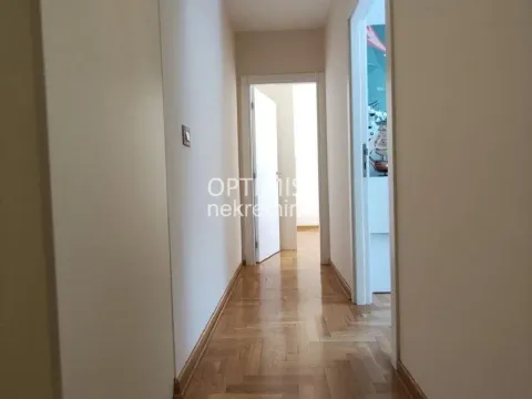 Sale, three bedroom apartment, 40m², Lekino Brdo, Voždovac Sve Podlokacije - image 11