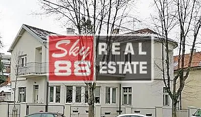 Sale, four bedroom apartment, 114m², Lion, Zvezdara Sve Podlokacije