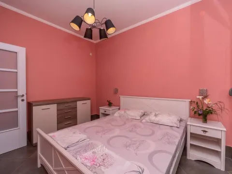 Sale, house, 247m², Buljarica, Budva - image 13