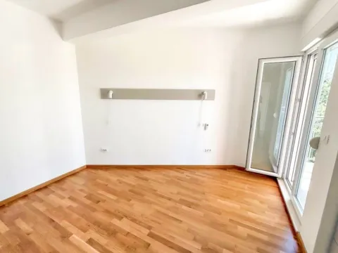 Sale, two bedroom apartment, 72m², Mažina, Tivat - image 7