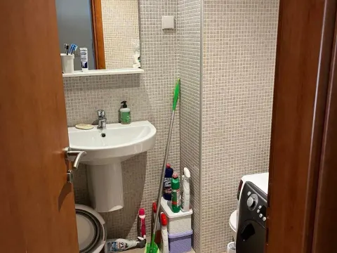 Prodaja, jednosoban stan, 49m², Tološi, Podgorica - image 13