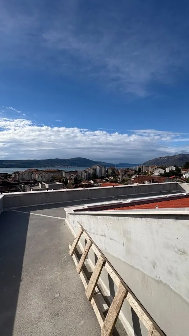 Prodaja, kuća, 300m², Tivat, Crna Gora