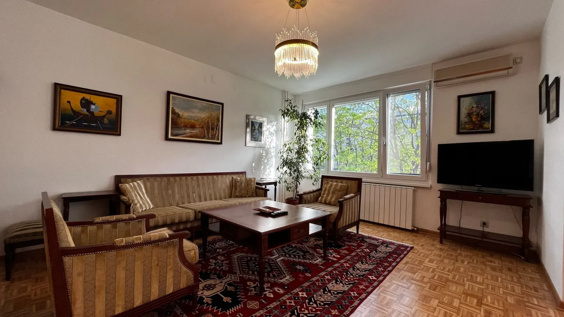 Izdavanje, trosoban stan, 75m², Novi Beograd Blok 30, Novi Beograd Sve Podlokacije
