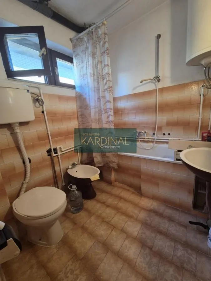 Prodaja, kuća, 298m², Budžino brdo, Jagodina