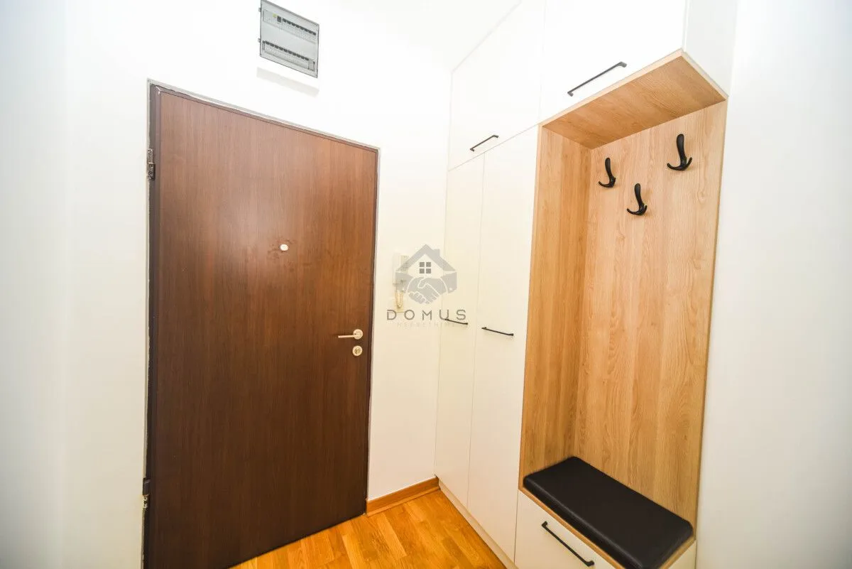 Rent, one bedroom apartment, 45m², City Kej, Podgorica