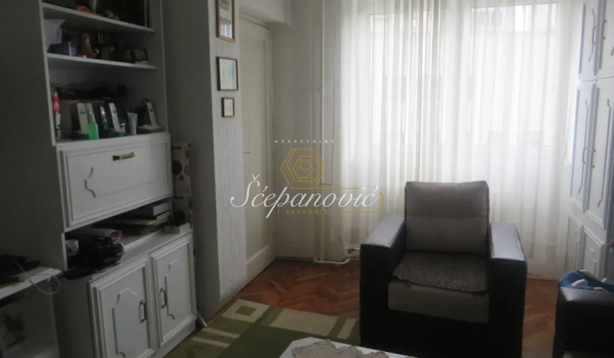 Prodaja, trosoban stan, 67m², Stari grad, Novi Sad