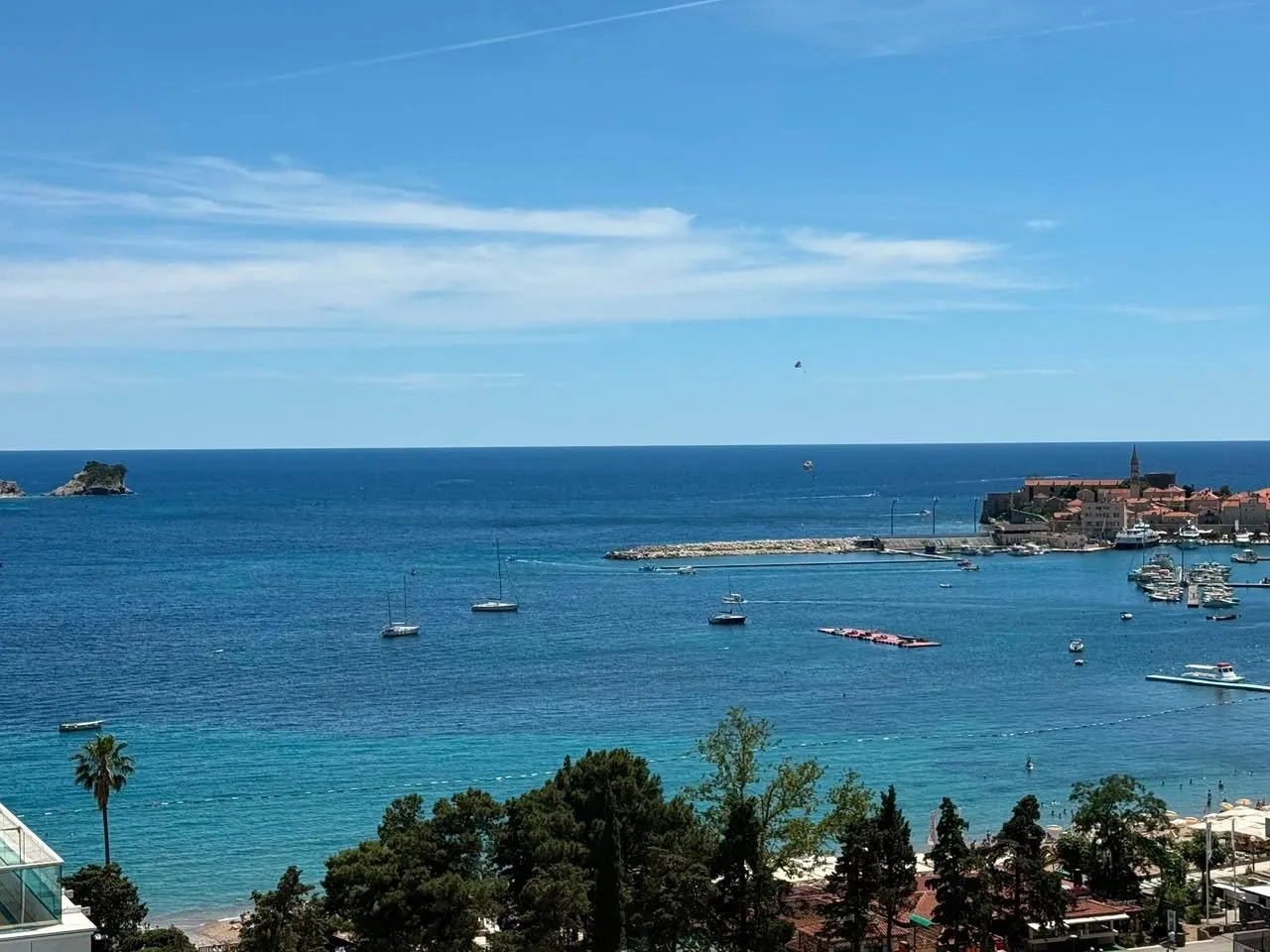 Rent, two bedroom apartment, 70m², Centar, Budva